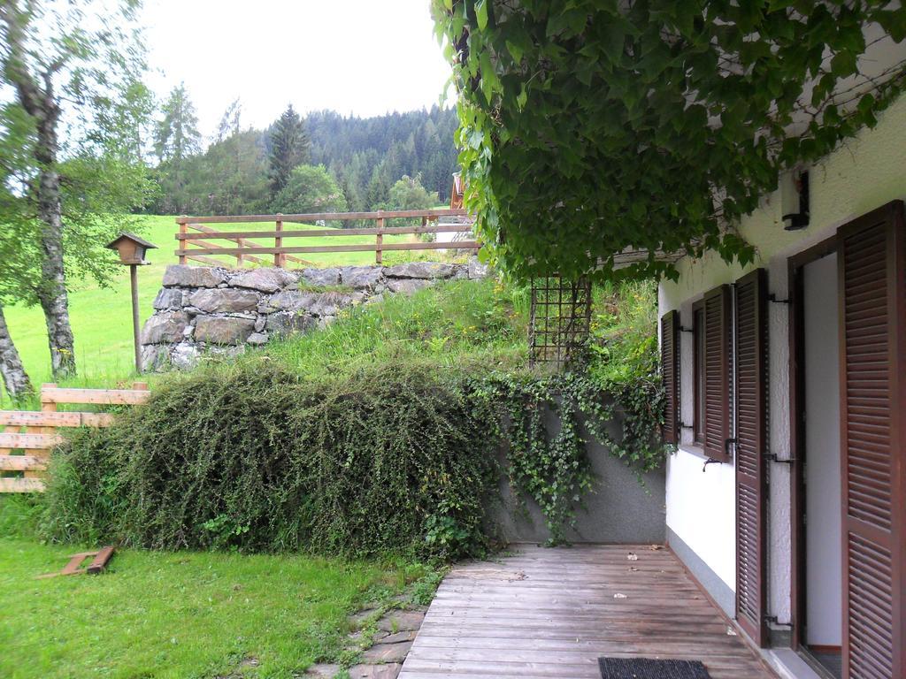 Ferienhaus Sara Bad Kleinkirchheim Phòng bức ảnh